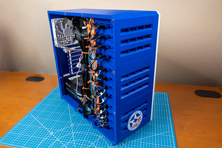 Fully assembled DIY NAS: TXLF 2026 with 12 3D-printed HDD models #3.